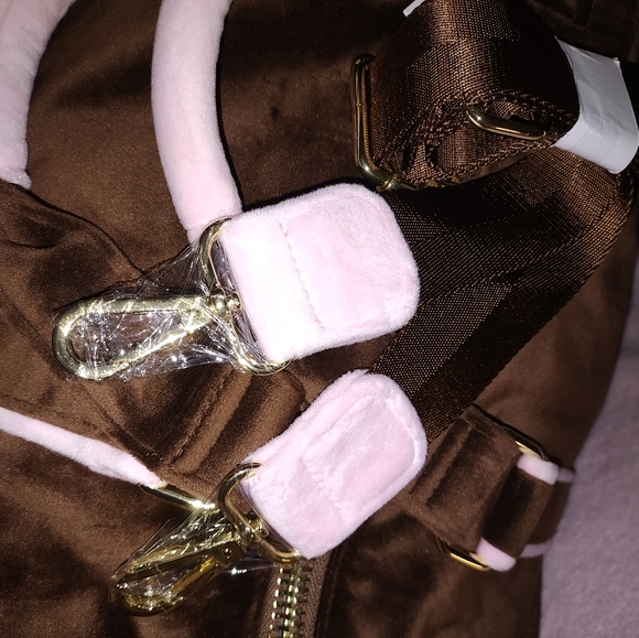 Juicy Couture Stoney Clover Lane Duffle Bag - Picture 11 of 11